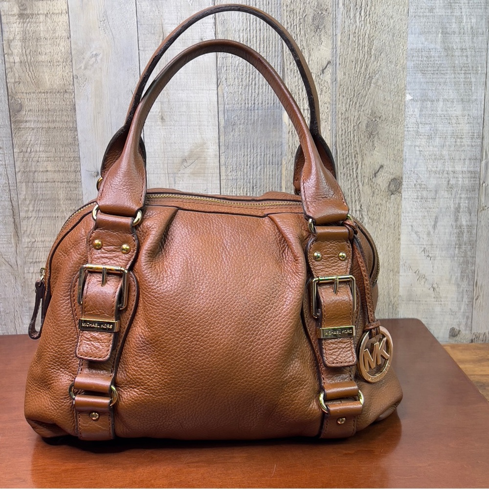 MICHAEL KORS HANDBAG SATCHEL BROWN ZIPPER CLOSURE (FLAWED ON HANDLES) MK Purse